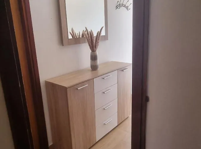 Roko Apartment *