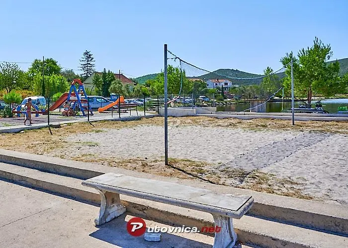 Roko Апартаменты *