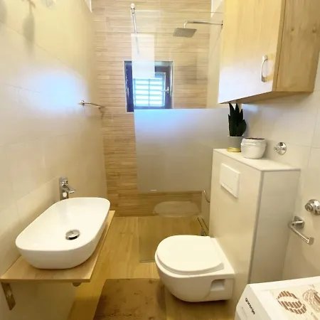 Appartement Roko *